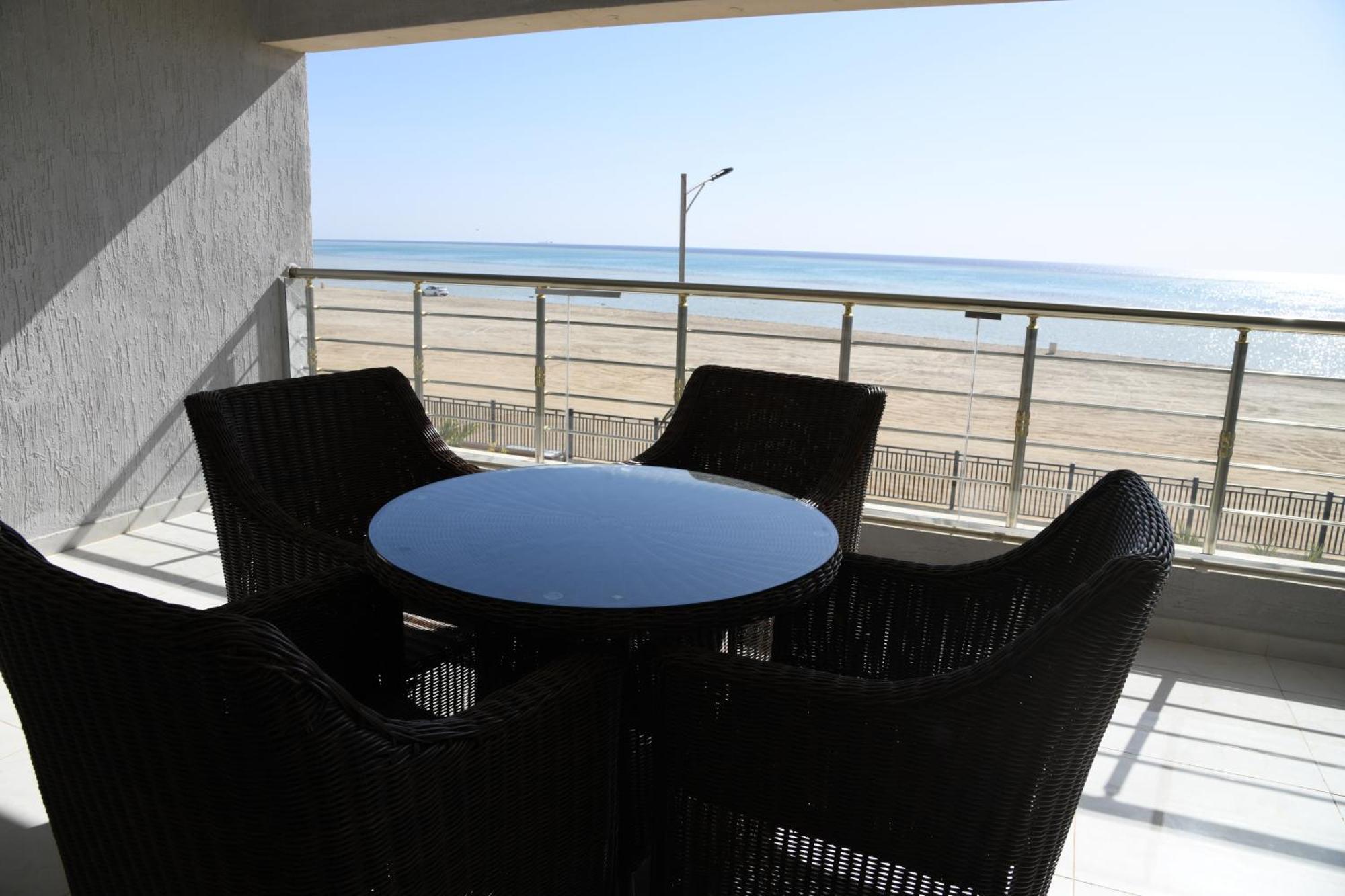 Talida Ym Resort Янбу Екстериор снимка